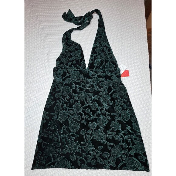 Cider Dresses & Skirts - NWT Cider Size Large Dark Green Velvet Halter Mini Dress Floral Holiday Party